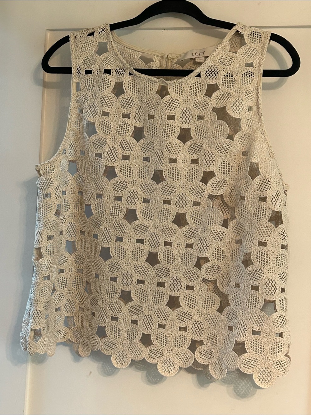 LOFT Cream Crochet Floral Sleeveless Camisole